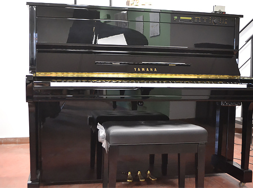 Pianoforte verticale usato Yamaha U100SX Disklavier, Logica Pianoforti Roma